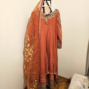 Pakistani/indian dress